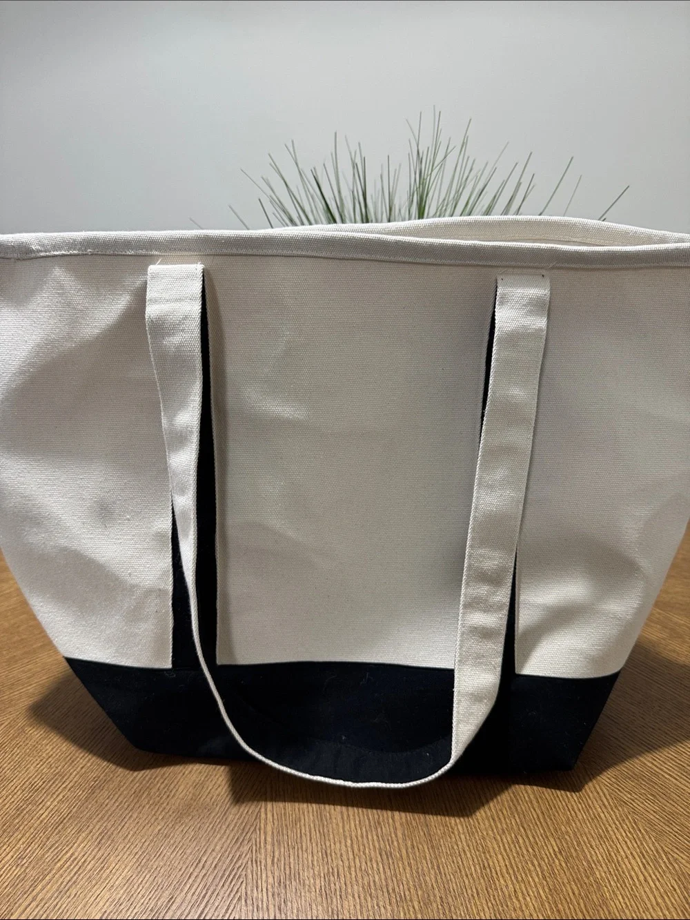 NEW Vuori off white canvas tote large bag Mother’s Day NWT